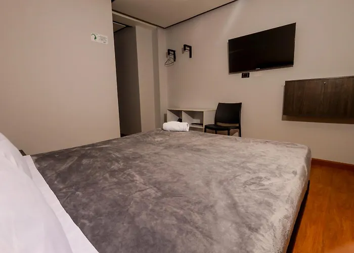Hotel Htl