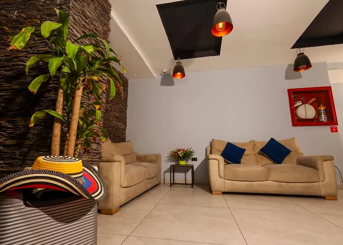Hotel Htl